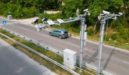 Radar con inteligencia artificial - La IA toma el control de las carreteras