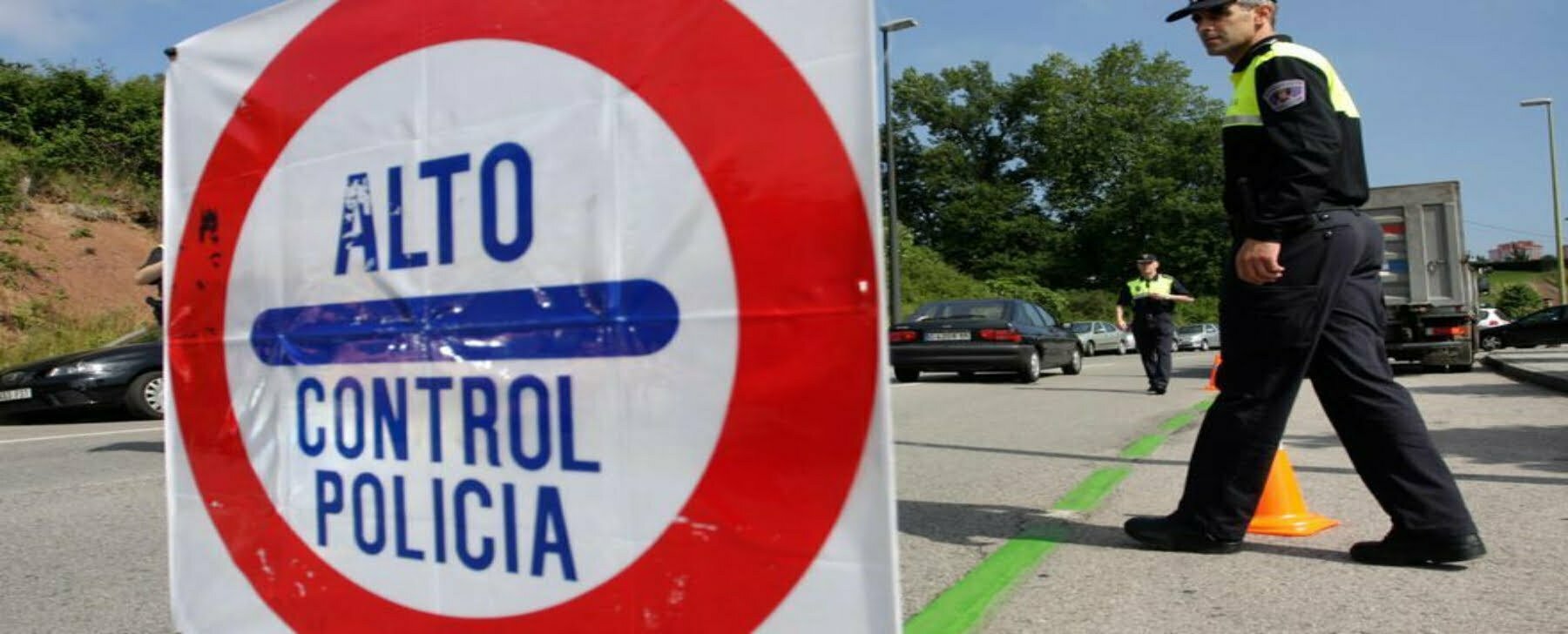 València creará unas listas “grises” y “negras” con los coches que no podrán acceder a la Zona de Bajas Emisiones.
