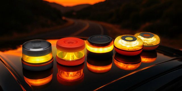 ¡Se jubilan los triángulos! La baliza V16 toma el relevo en 2026 geobaliza balizas v16 conectadas - ¡Se jubilan los triángulos! La baliza V16 toma el relevo en 2026